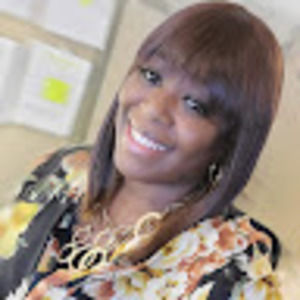 Meet your Posher, Demetria